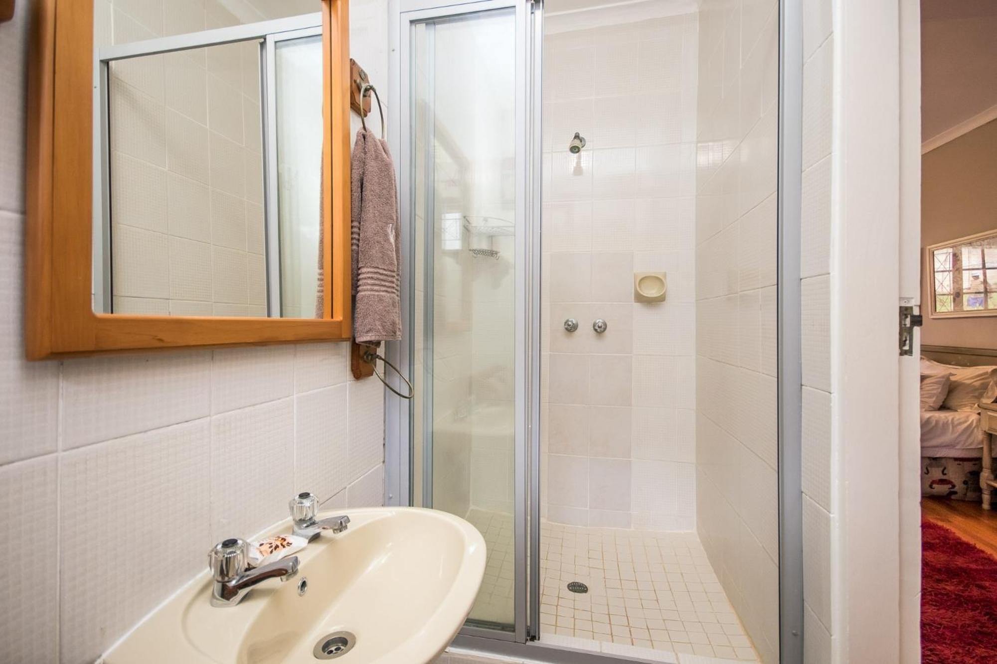 Warrens Guest House Hillcrest Esterno foto